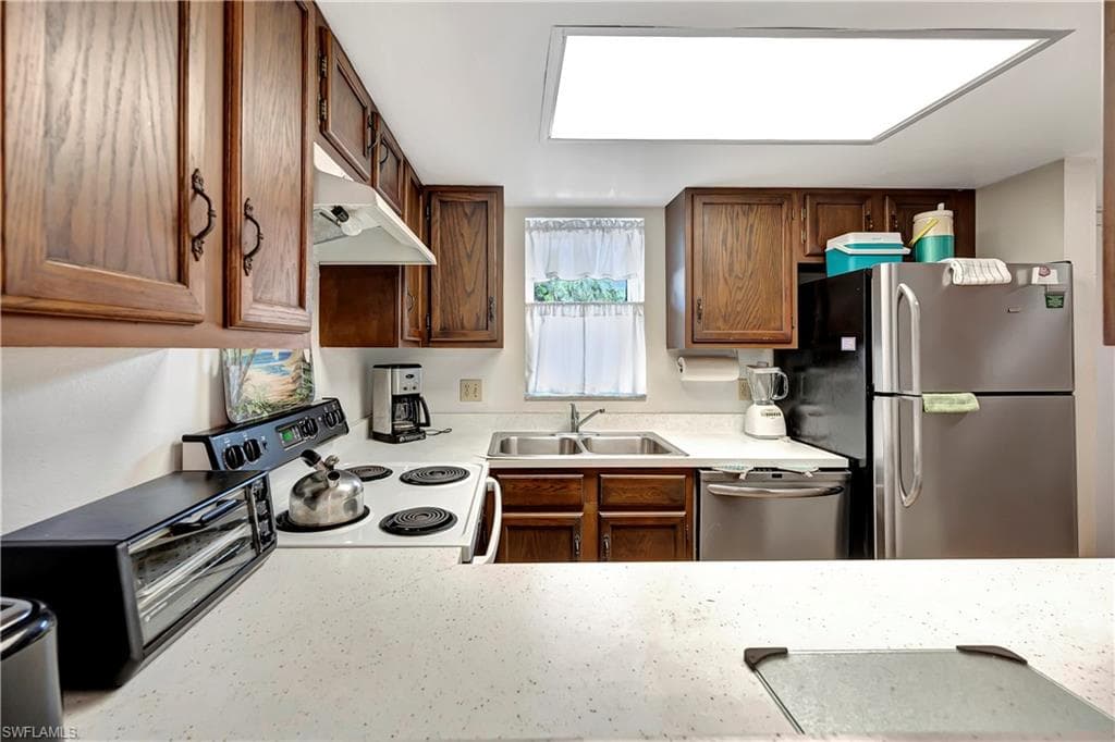 87 Collier Blvd K-3, Marco Island, FL 34145-13
