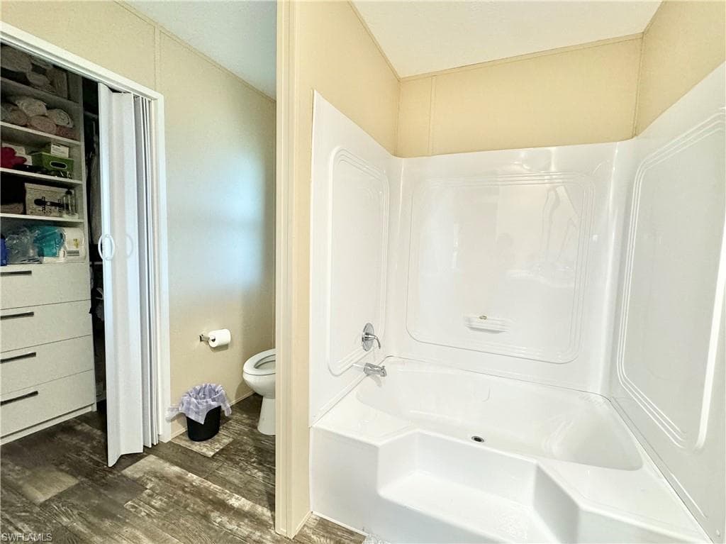 1255 Naples Ave, Clewiston, FL 33440-17