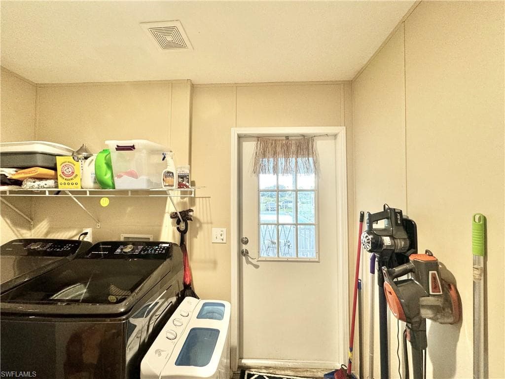 1255 Naples Ave, Clewiston, FL 33440-29