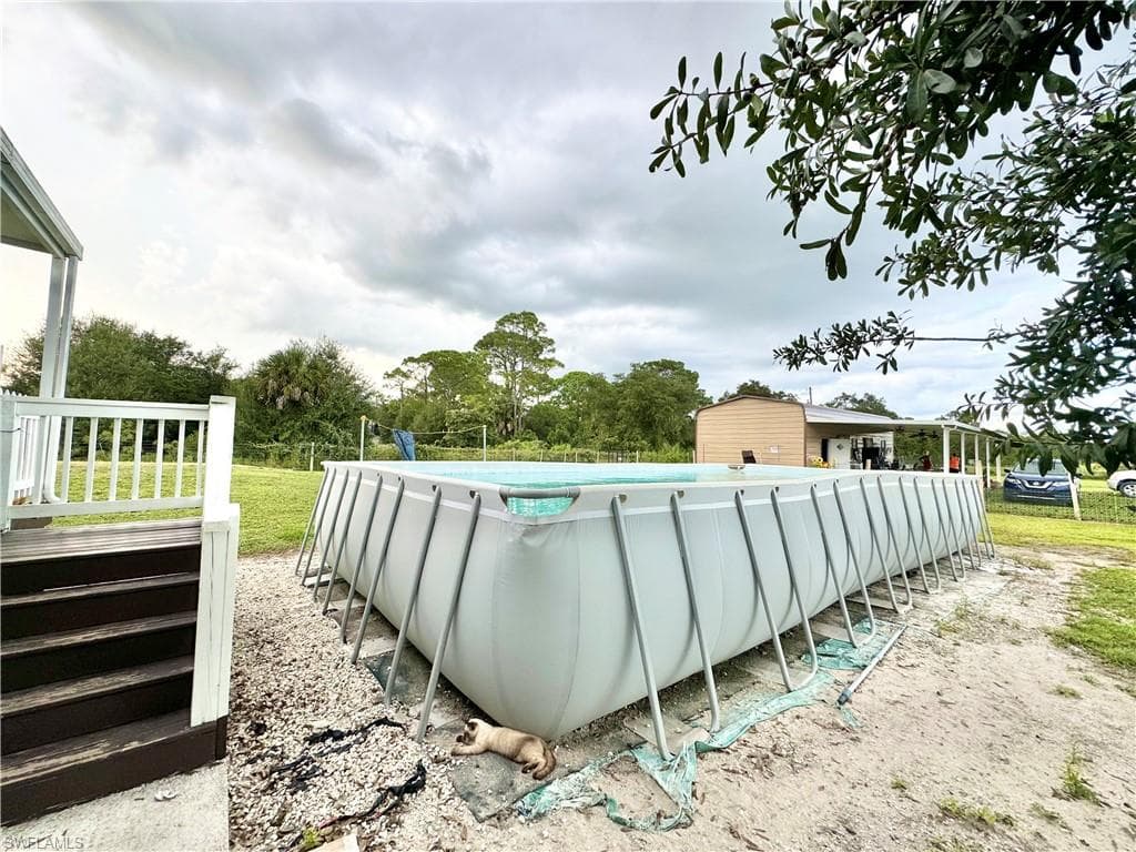 1255 Naples Ave, Clewiston, FL 33440-35