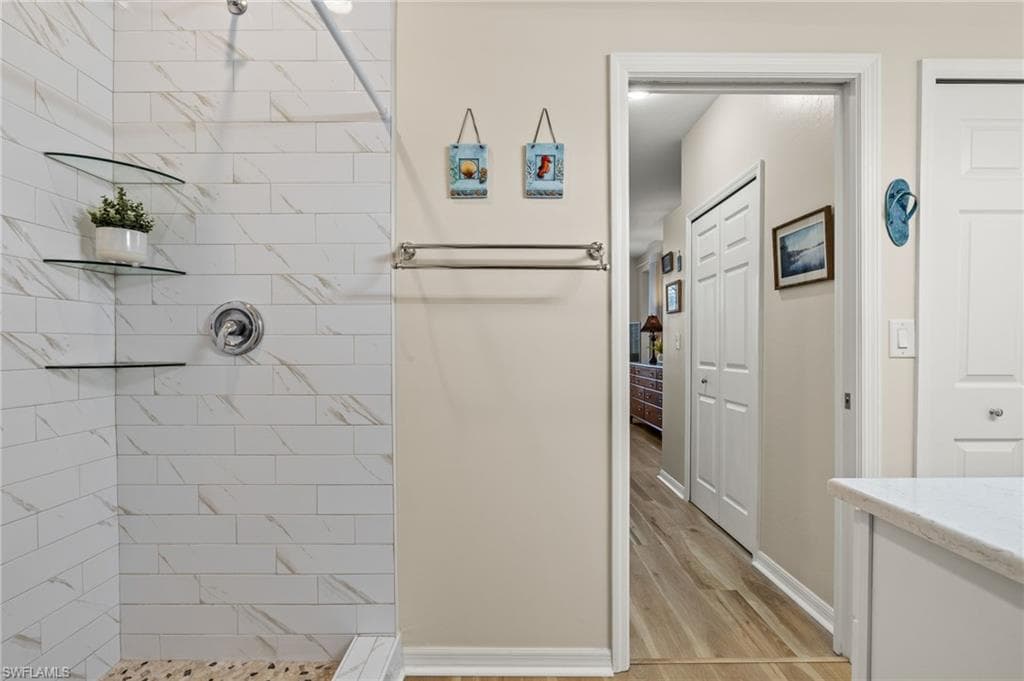 3461 Pointe Creek Ct 204, Bonita Springs, FL 34134-18