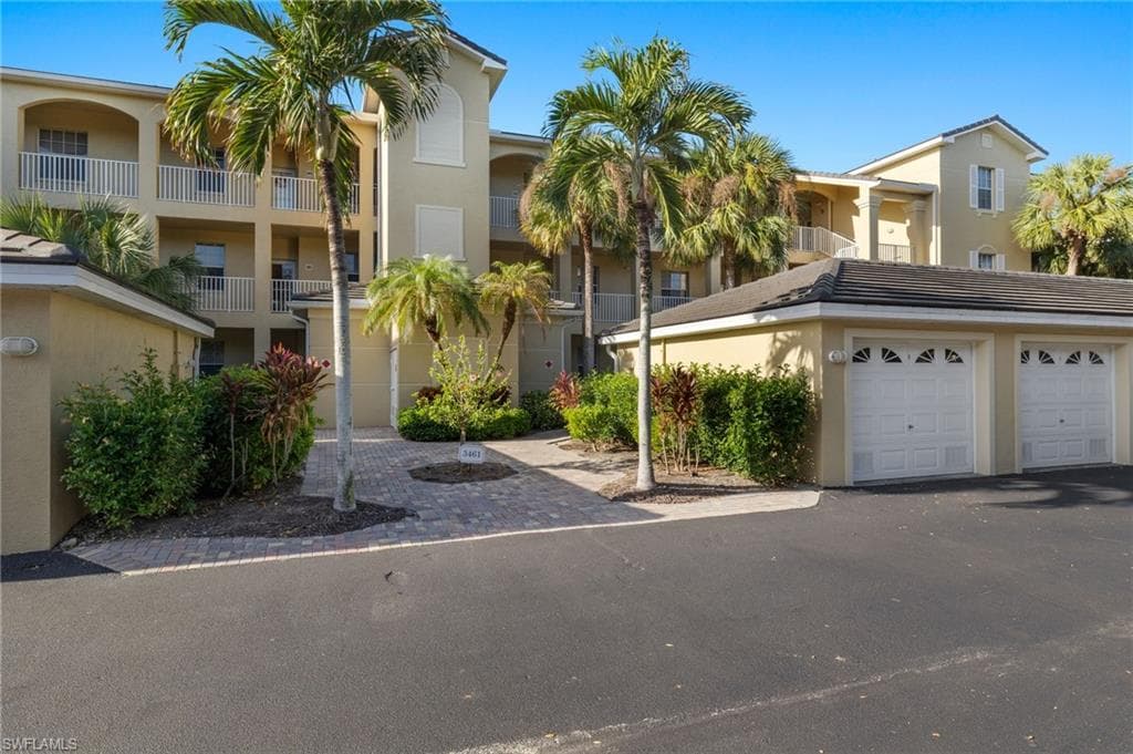 3461 Pointe Creek Ct 204, Bonita Springs, FL 34134-3