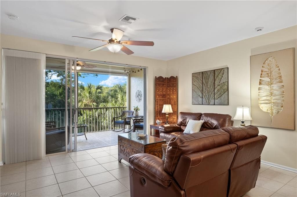 3461 Pointe Creek Ct 204, Bonita Springs, FL 34134-7