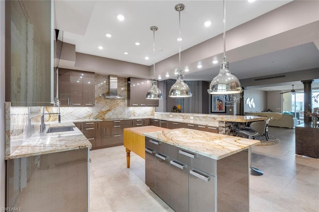4000 Royal Marco Way 329, Marco Island, FL 34145-2