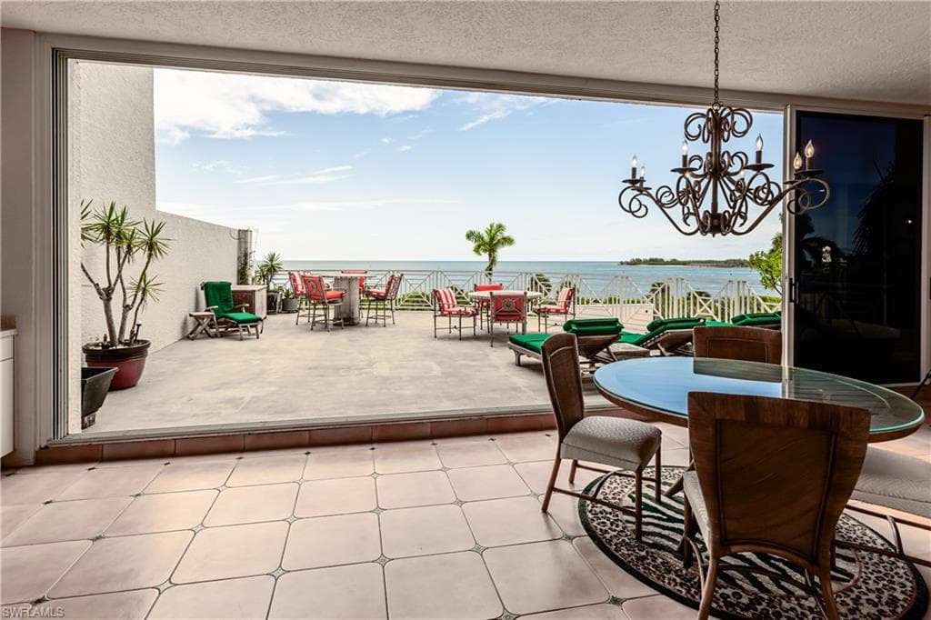 4000 Royal Marco Way 329, Marco Island, FL 34145-8