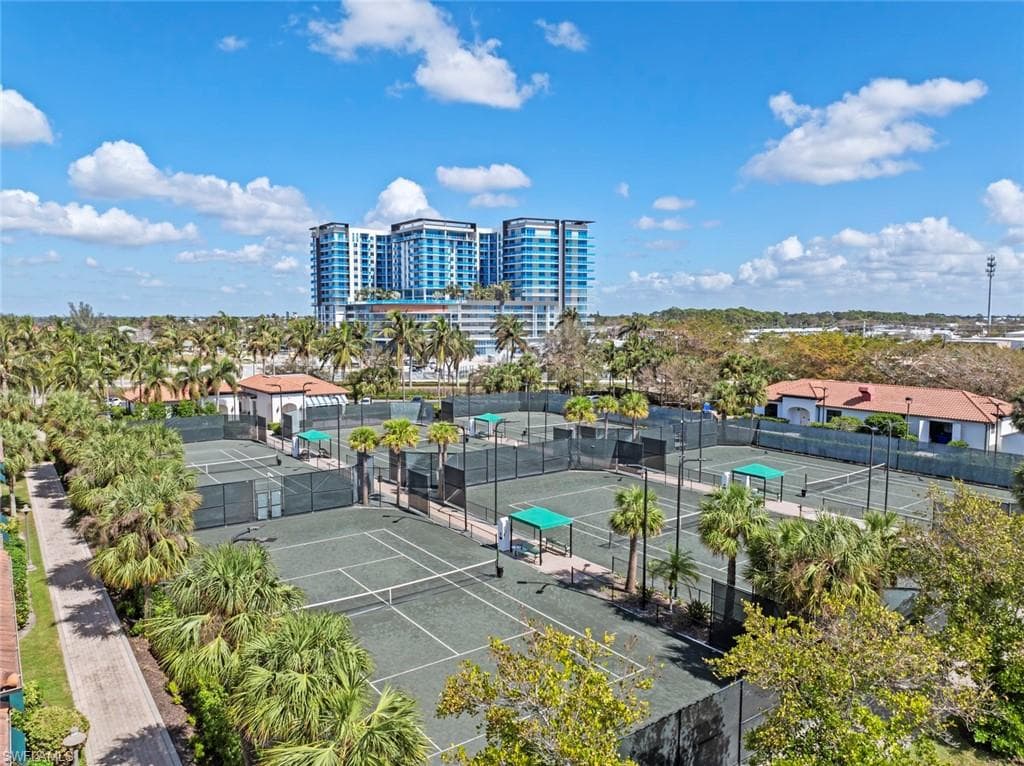 1035 Sandpiper St F101, Naples, FL 34102-16