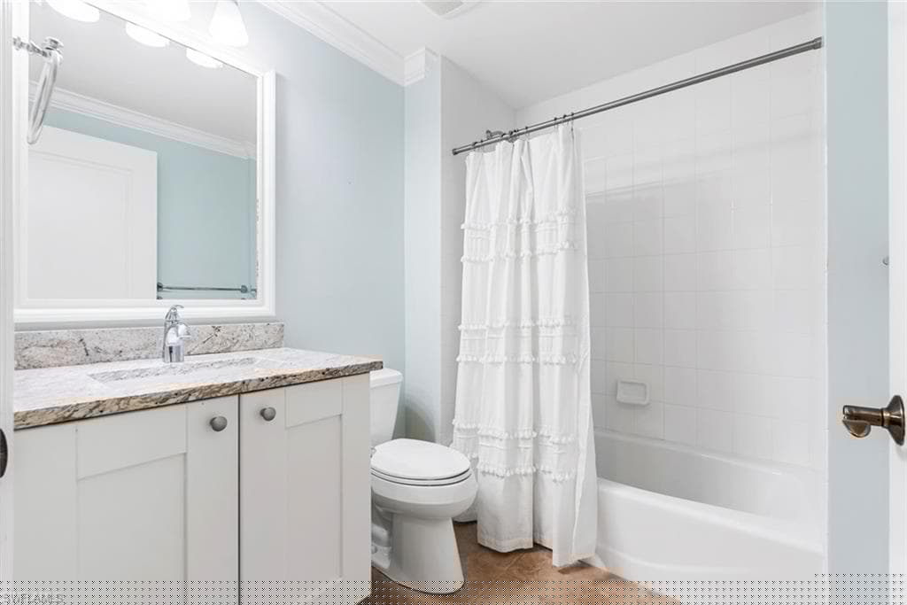 1035 Sandpiper St F101, Naples, FL 34102-27