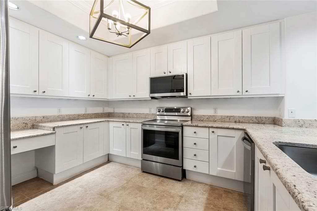 1035 Sandpiper St F101, Naples, FL 34102-32