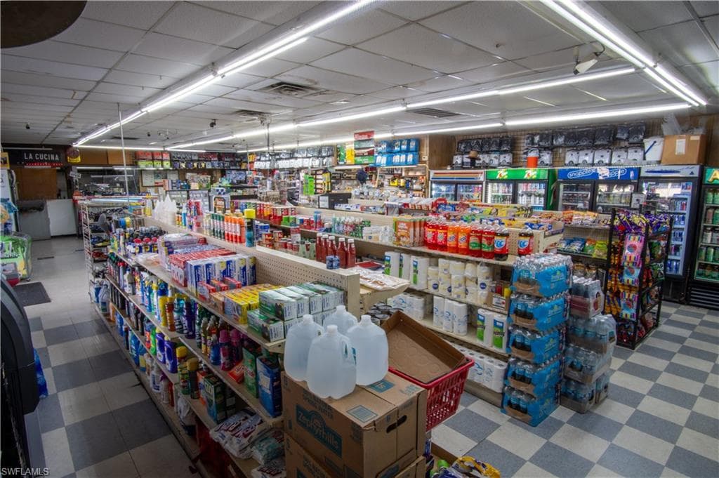 2154 Broadway, Fort Myers, FL 33901-12
