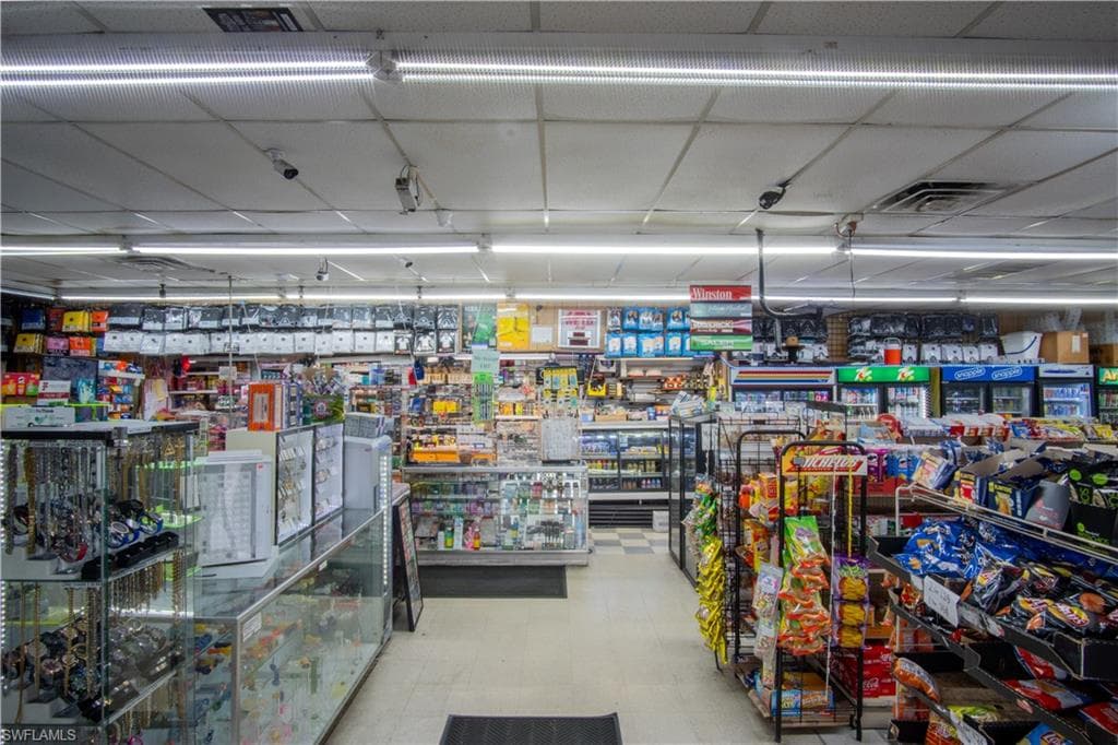 2154 Broadway, Fort Myers, FL 33901-5
