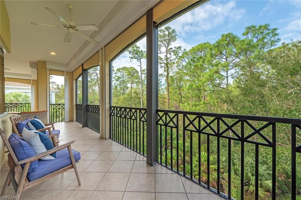 2859 Tiburon Blvd E 103, Naples, FL 34109-13