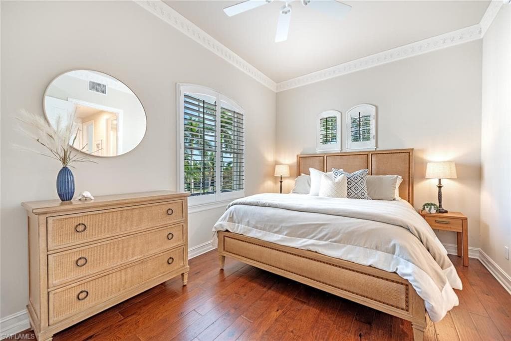 2859 Tiburon Blvd E 103, Naples, FL 34109-17