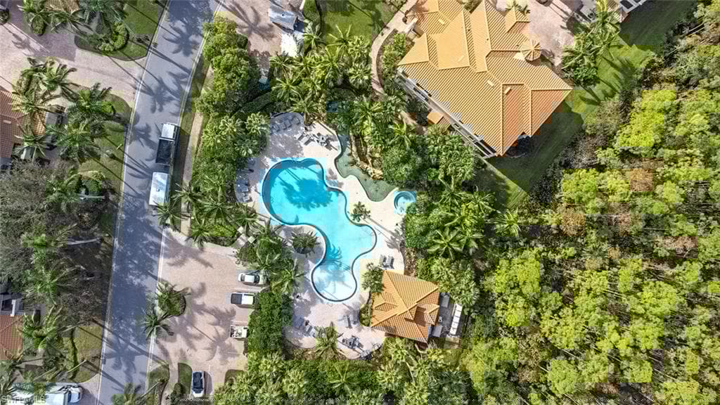 2859 Tiburon Blvd E 103, Naples, FL 34109-21