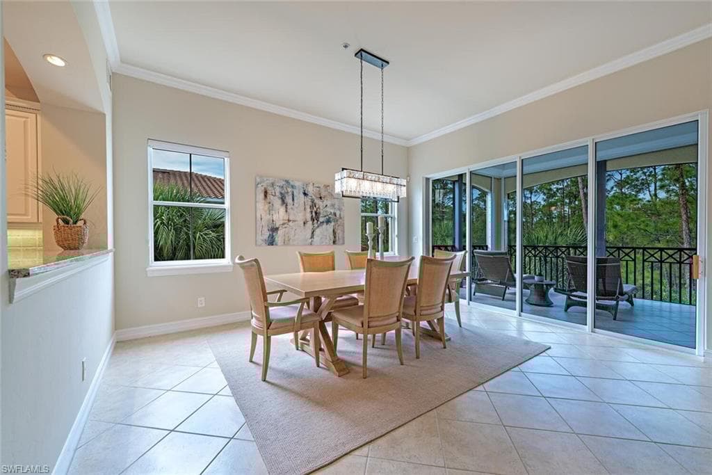 2859 Tiburon Blvd E 103, Naples, FL 34109-8