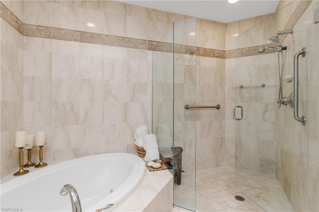 1079 Bald Eagle Dr N704, Marco Island, FL 34145-15