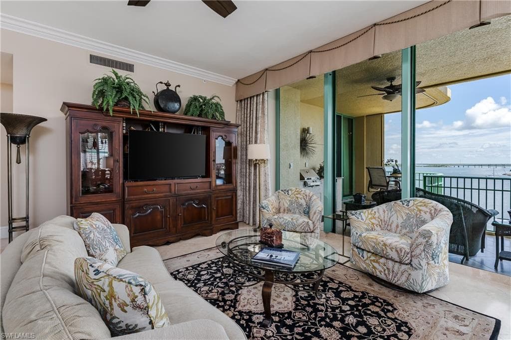 1079 Bald Eagle Dr N704, Marco Island, FL 34145-25