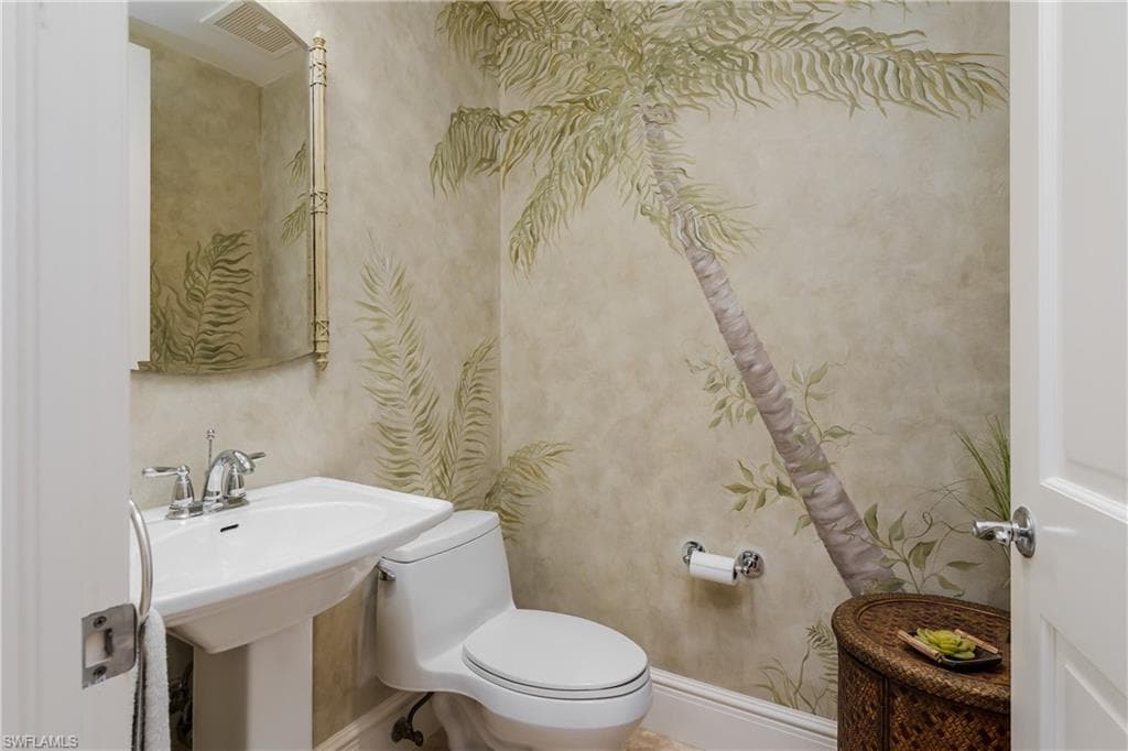 1079 Bald Eagle Dr N704, Marco Island, FL 34145-30