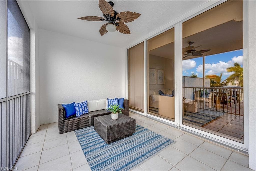 400 Flagship Dr 305, Naples, FL 34108-25