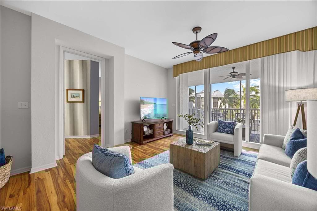 400 Flagship Dr 305, Naples, FL 34108-6