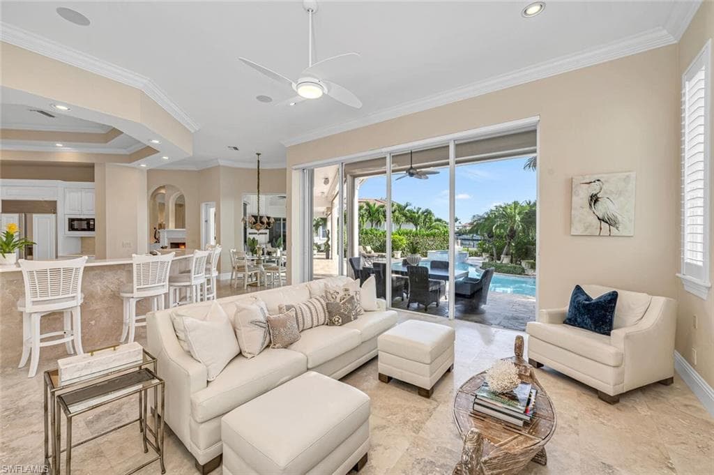 255 Mermaids Bight, Naples, FL 34103-11