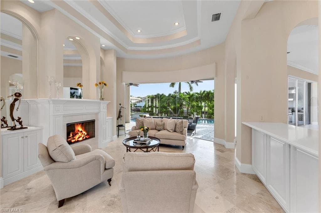 255 Mermaids Bight, Naples, FL 34103-13