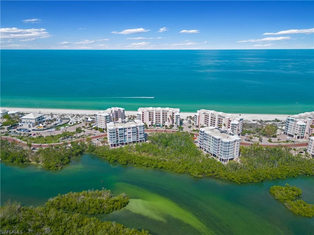 267 Barefoot Beach Blvd 303, Bonita Springs, FL 34134-4