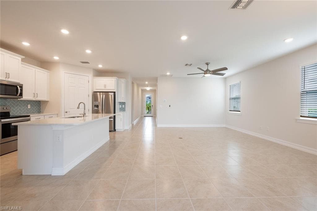 16533 Seagate Pl, Bonita Springs, FL 34135-9