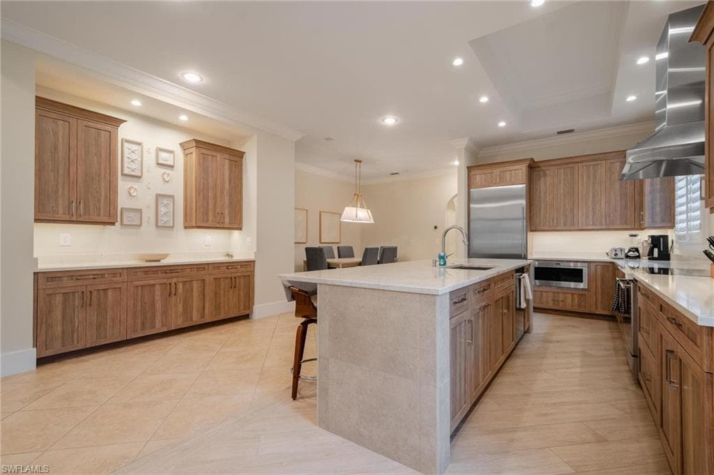 523 97th Ave N, Naples, FL 34108-15