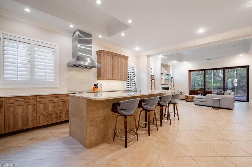523 97th Ave N, Naples, FL 34108-16