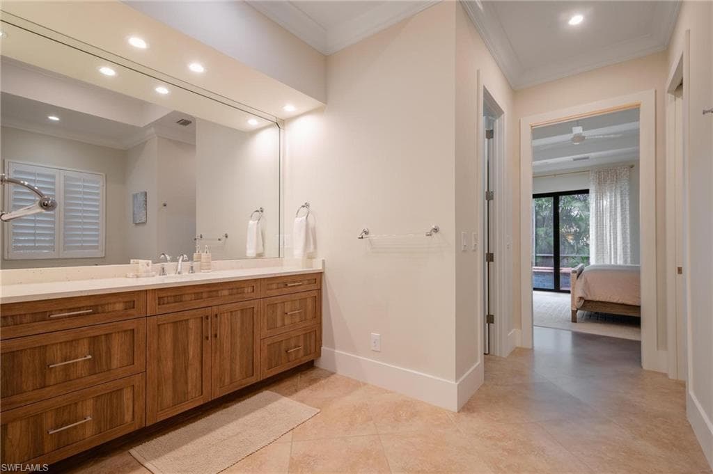 523 97th Ave N, Naples, FL 34108-33