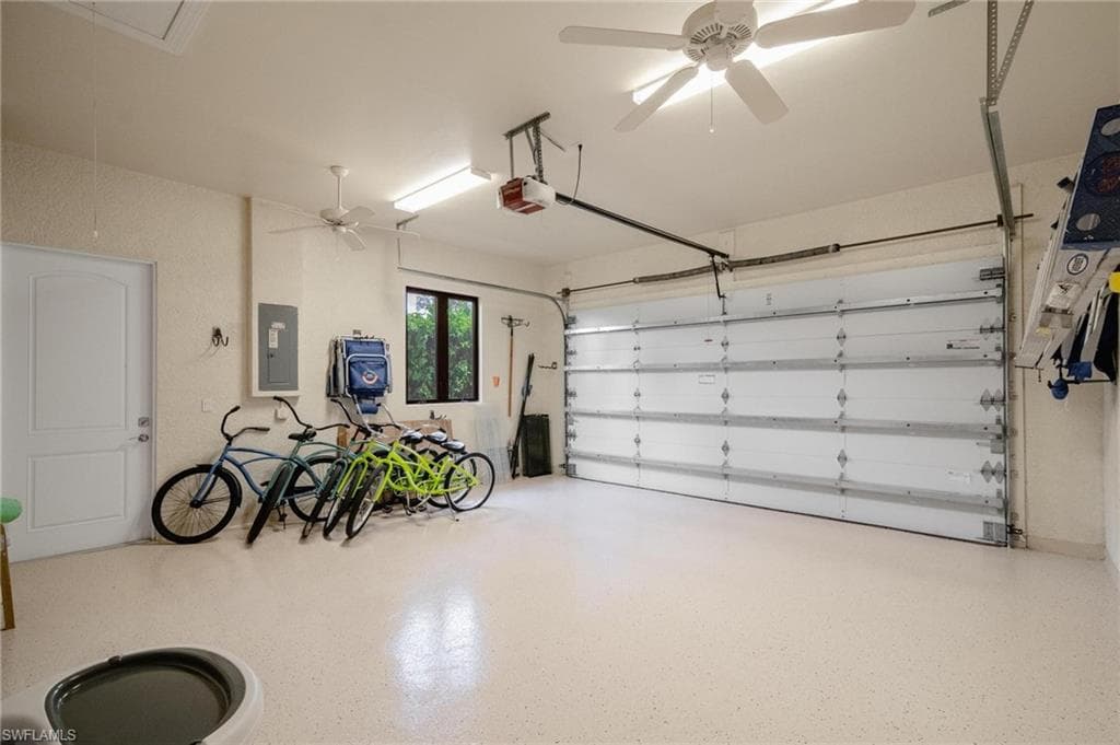 523 97th Ave N, Naples, FL 34108-45