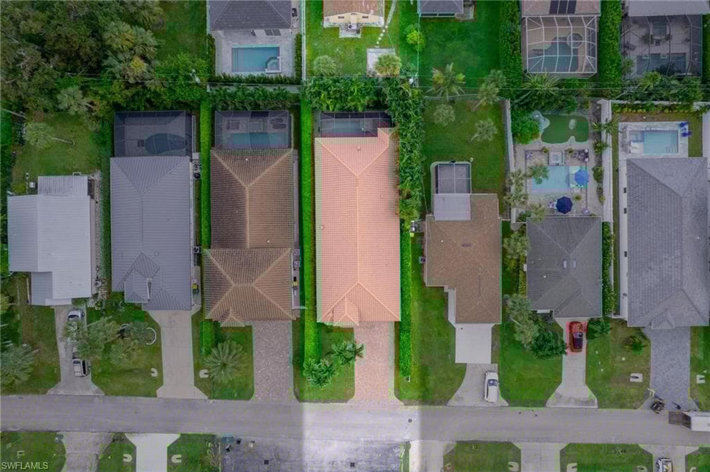 523 97th Ave N, Naples, FL 34108-46
