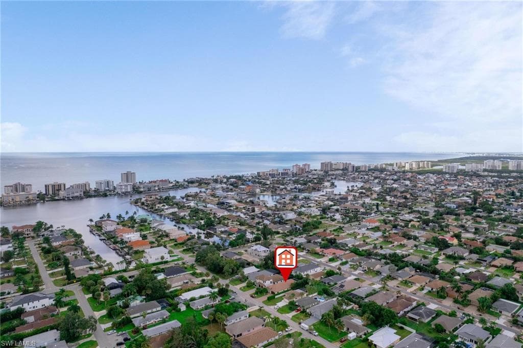 523 97th Ave N, Naples, FL 34108-48