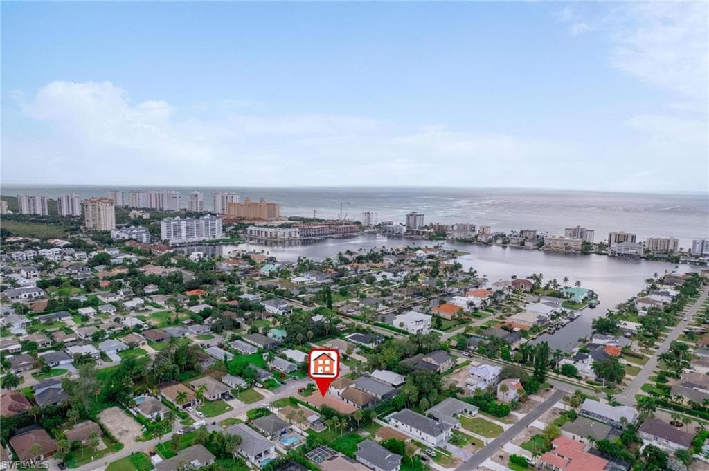 523 97th Ave N, Naples, FL 34108-50