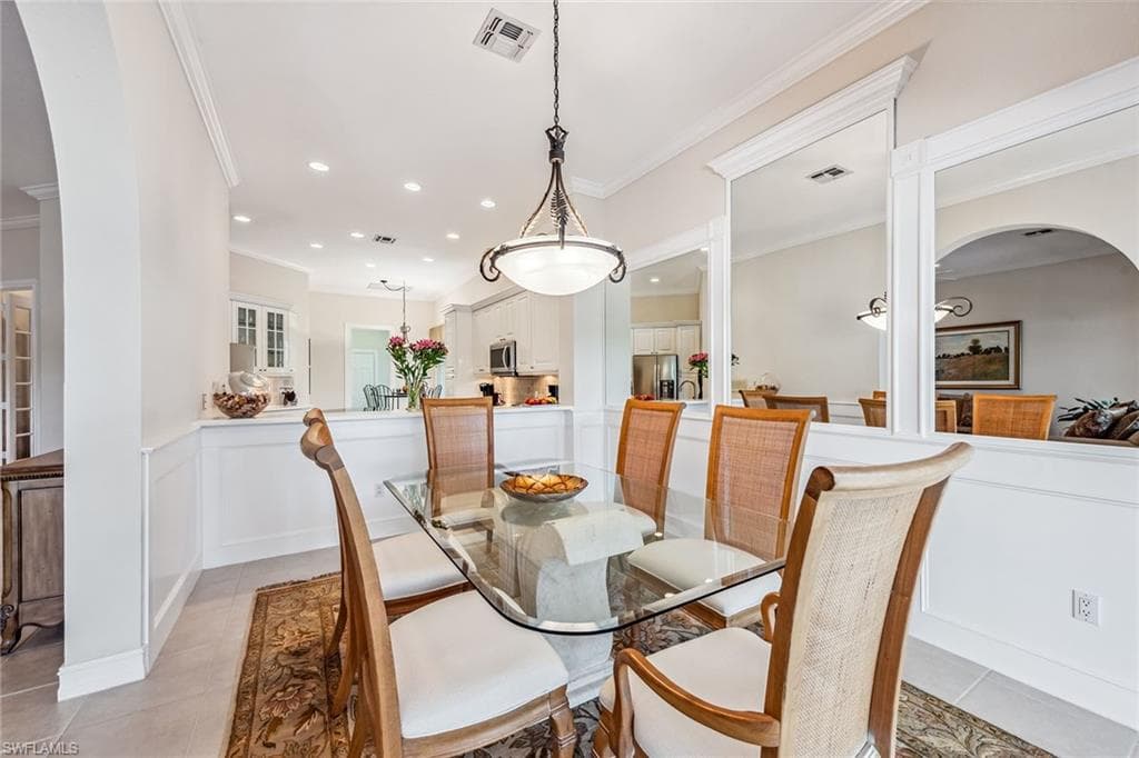 8499 Mallards Way, Naples, FL 34114-12