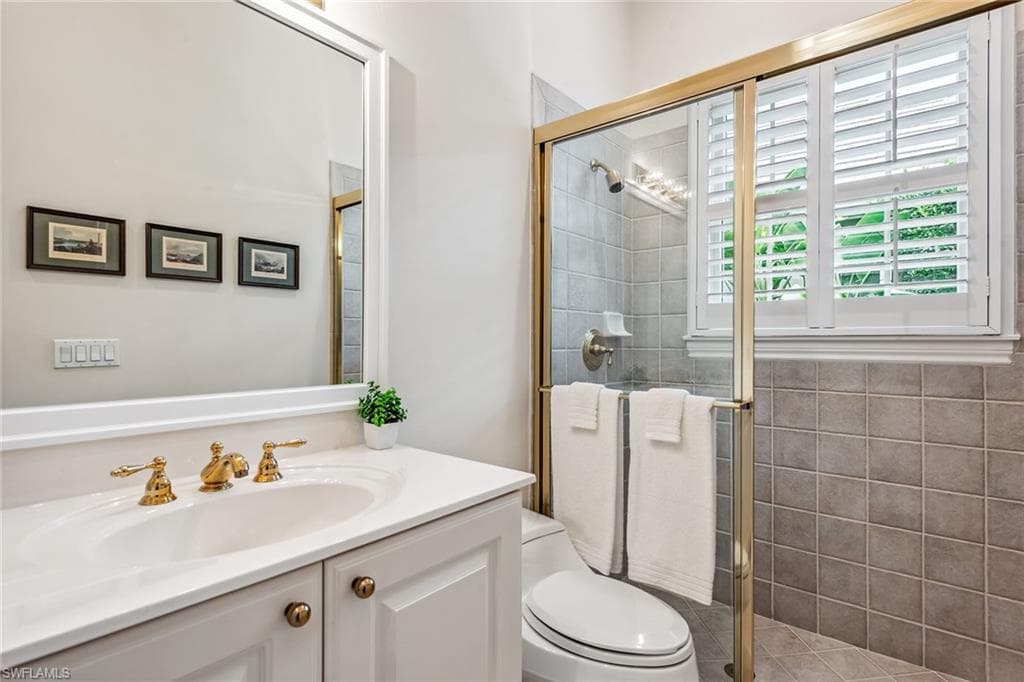 8499 Mallards Way, Naples, FL 34114-20