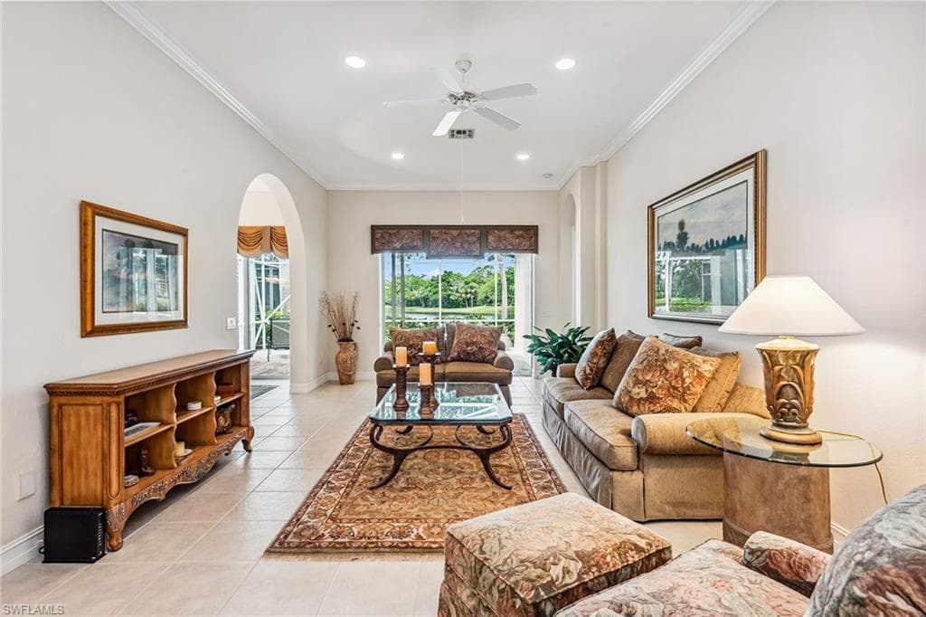 8499 Mallards Way, Naples, FL 34114-4