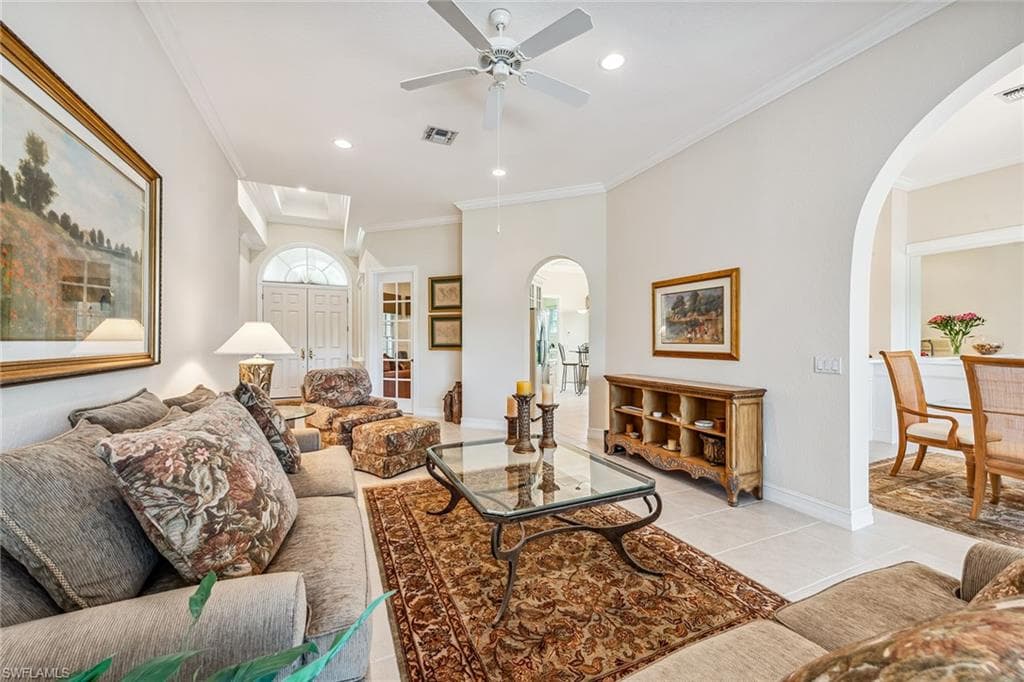 8499 Mallards Way, Naples, FL 34114-5