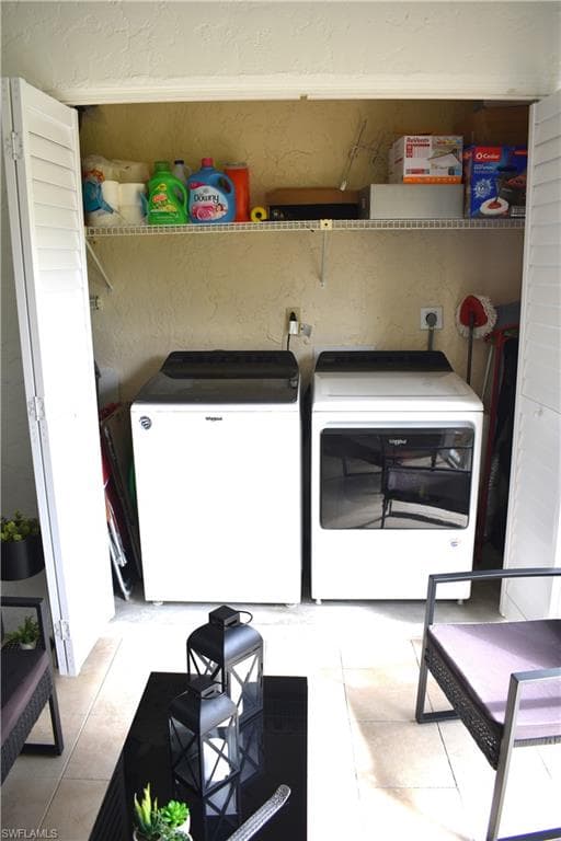 5683 Rattlesnake Hammock Rd 102a, Naples, FL 34113-23