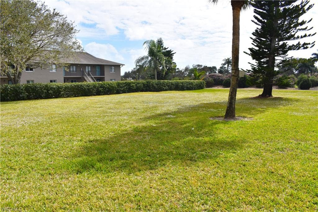 5683 Rattlesnake Hammock Rd 102a, Naples, FL 34113-27