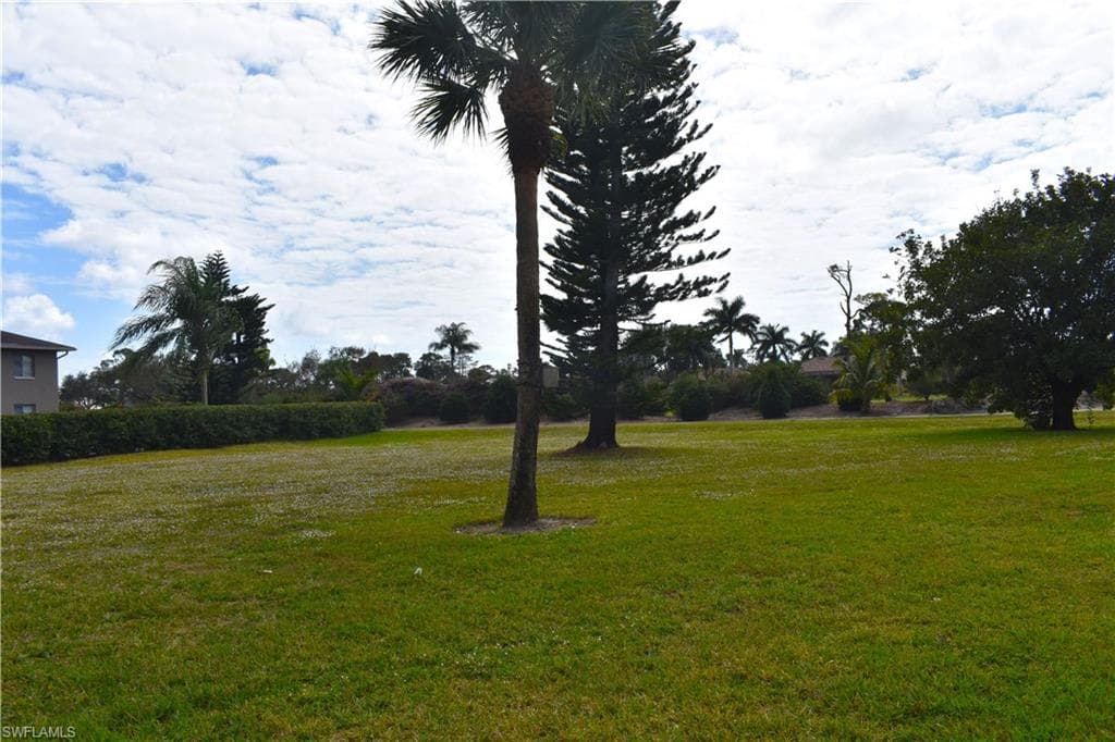 5683 Rattlesnake Hammock Rd 102a, Naples, FL 34113-28