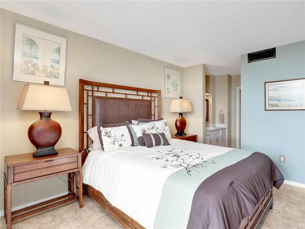 180 Seaview Ct 502, Marco Island, FL 34145-17