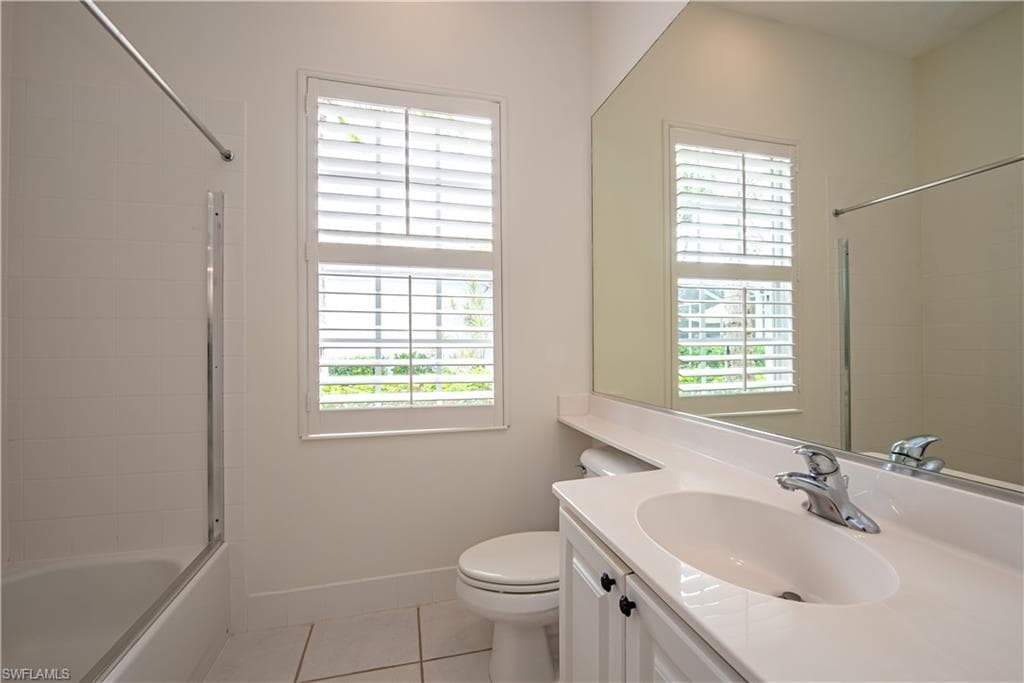 4008 Upolo Ln, Naples, FL 34119-13