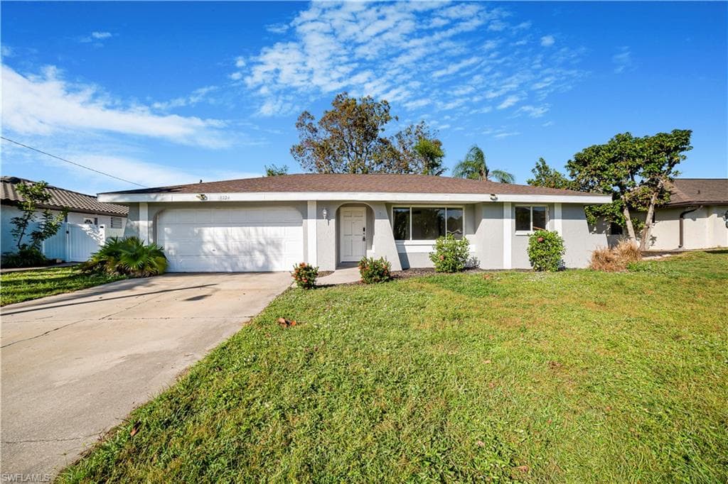 1224 21st Pl, Cape Coral, FL 33990-1