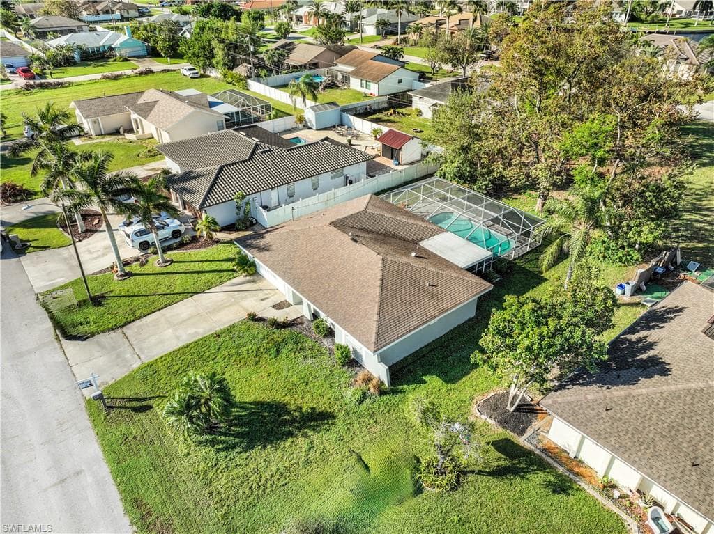 1224 21st Pl, Cape Coral, FL 33990-27