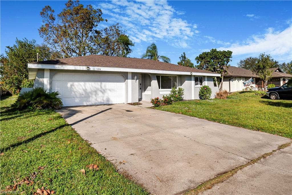 1224 21st Pl, Cape Coral, FL 33990-28