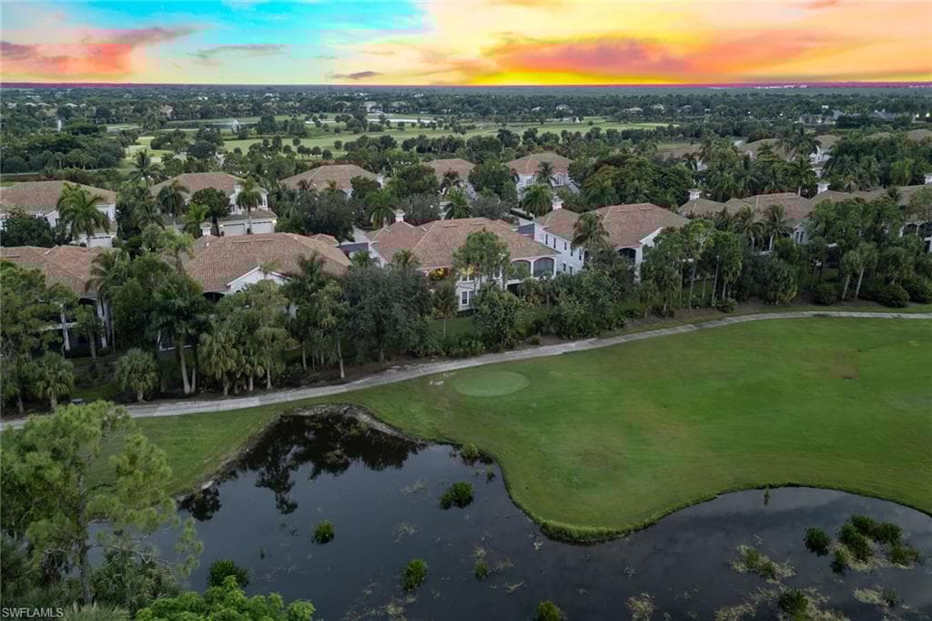 9106 Cascada Way 202, Naples, FL 34114-38