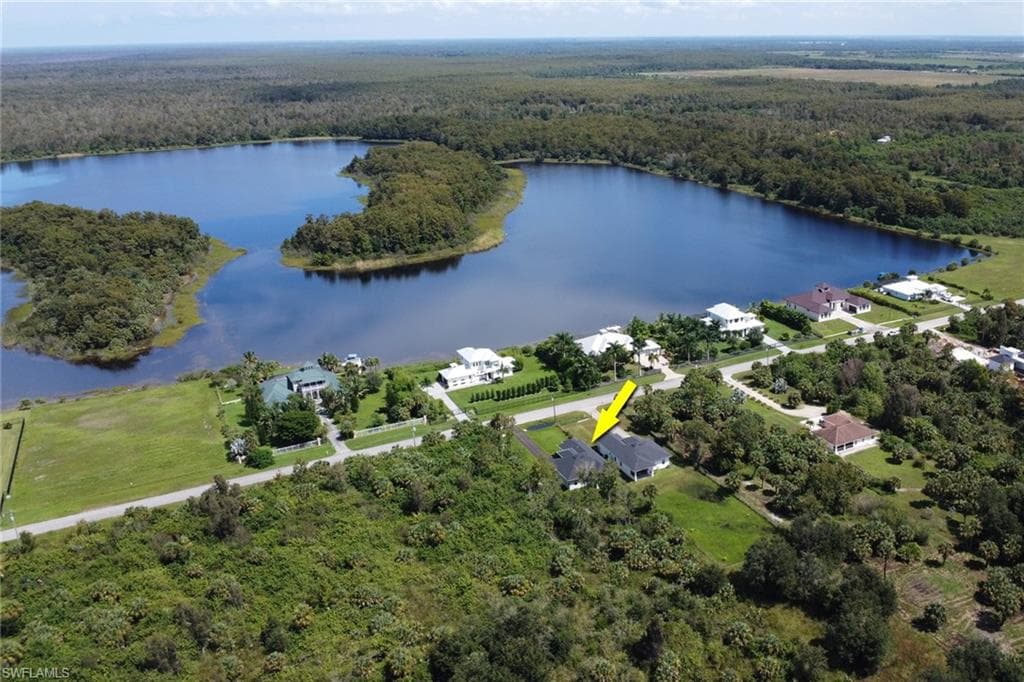 334 Shady Hollow Blvd W, Naples, FL 34120-27