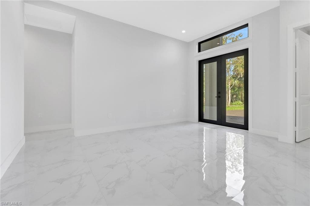 334 Shady Hollow Blvd W, Naples, FL 34120-7
