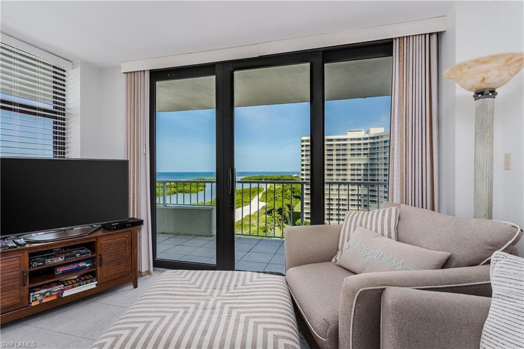 320 Seaview Ct 1212, Marco Island, FL 34145-12